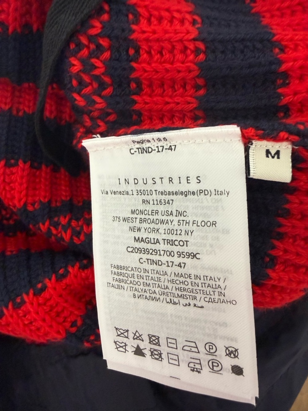New Moncler roll neck stripped red and black sweater Size M - Picture 4 of 5